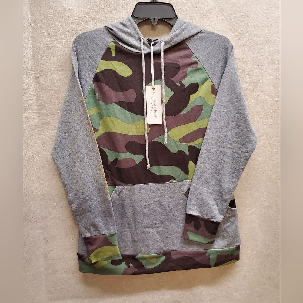 Simply Southern Brand Lightweight Hooded Top and Leggings size S